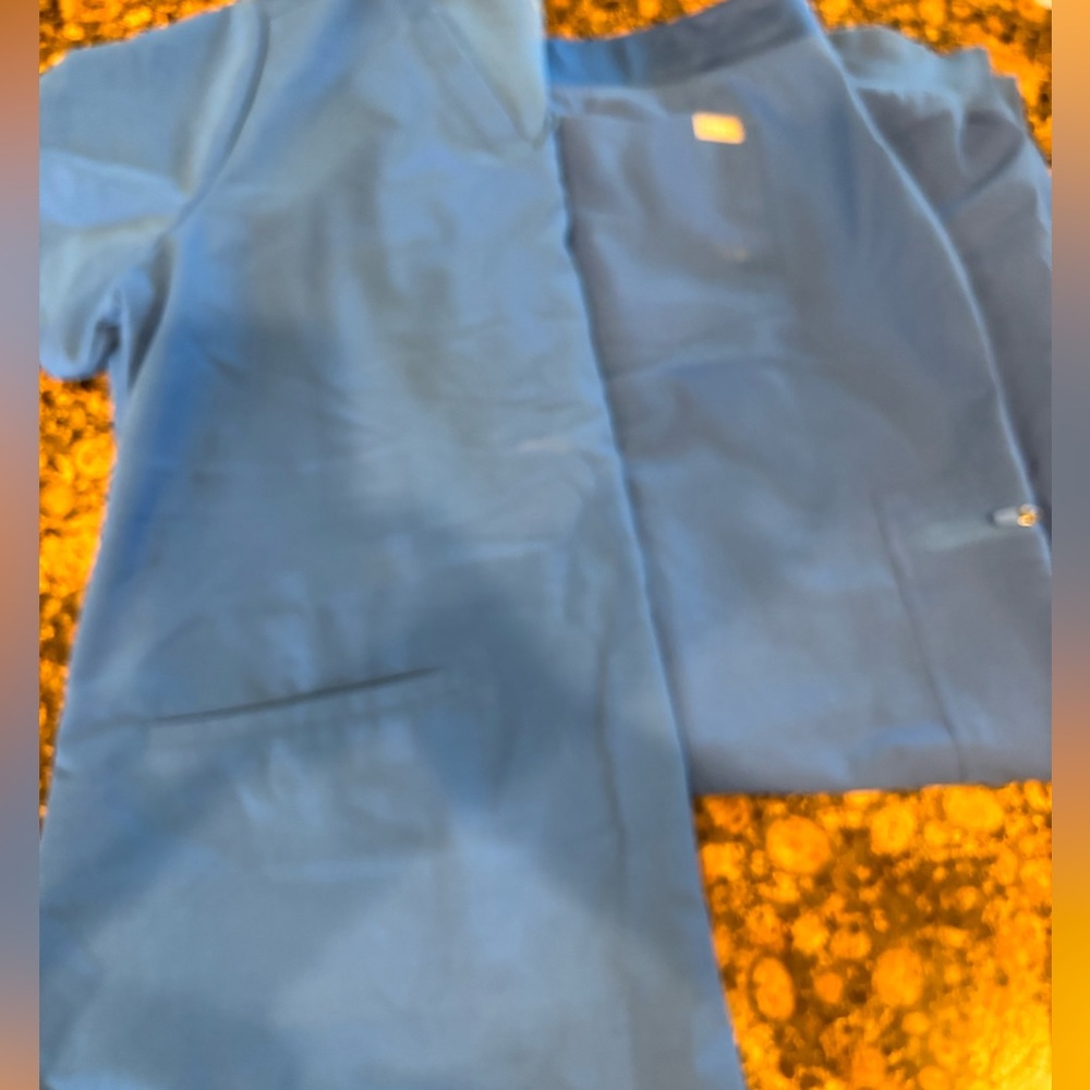 FIGS Set- Zamora Joggers Royal Blue Scrub Pant and Casma three pocket scrub top